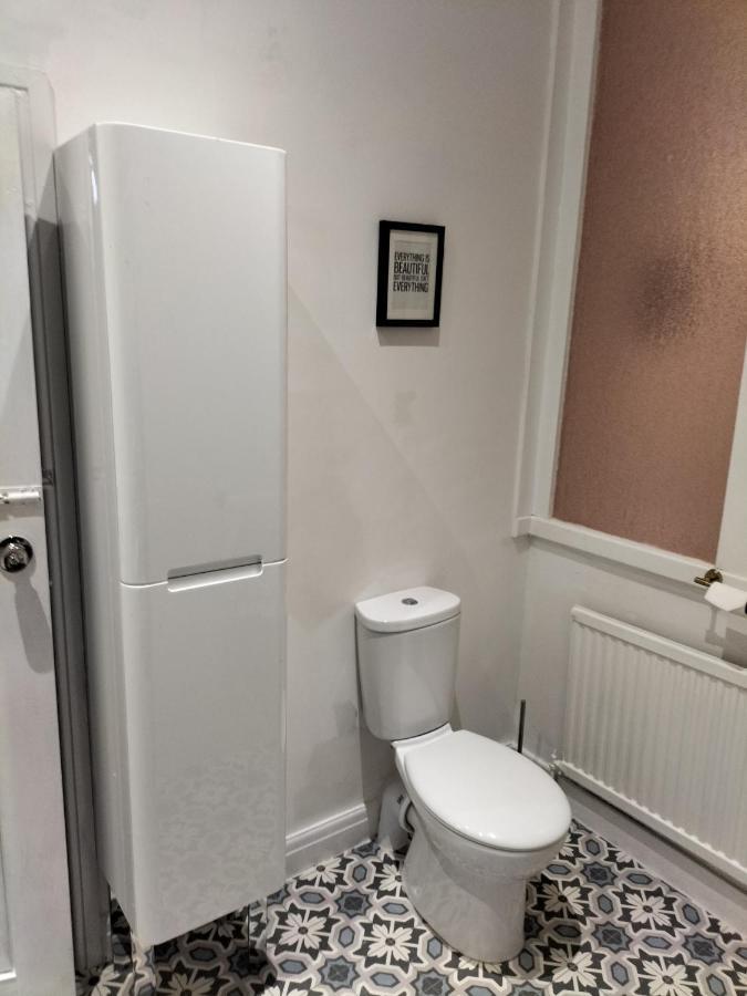 The New Accommodation Free Complementary Breakfast Tibshelf Zewnętrze zdjęcie