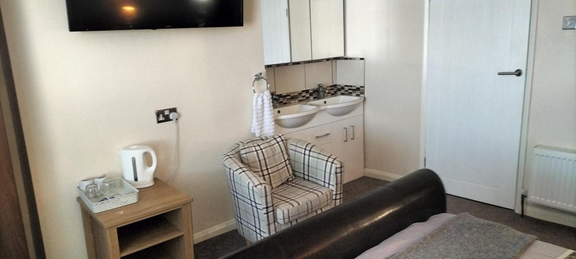 The New Accommodation Free Complementary Breakfast Tibshelf Pokój zdjęcie