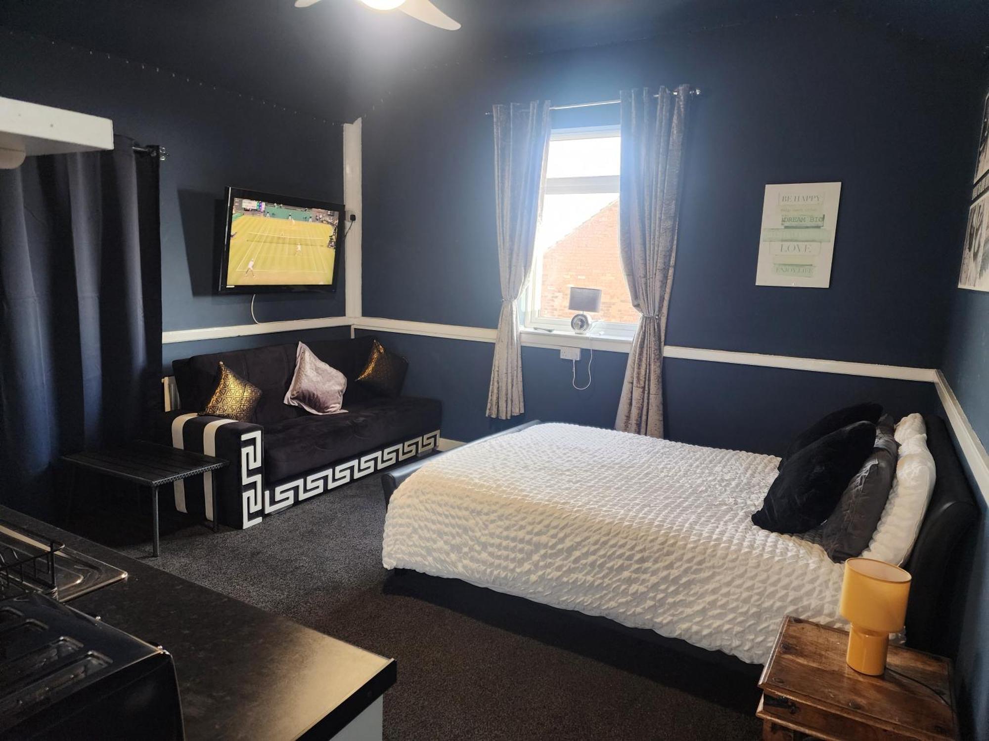 The New Accommodation Free Complementary Breakfast Tibshelf Pokój zdjęcie